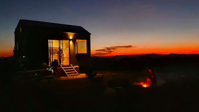 Alphaline Tiny Home in Brisbane Valley